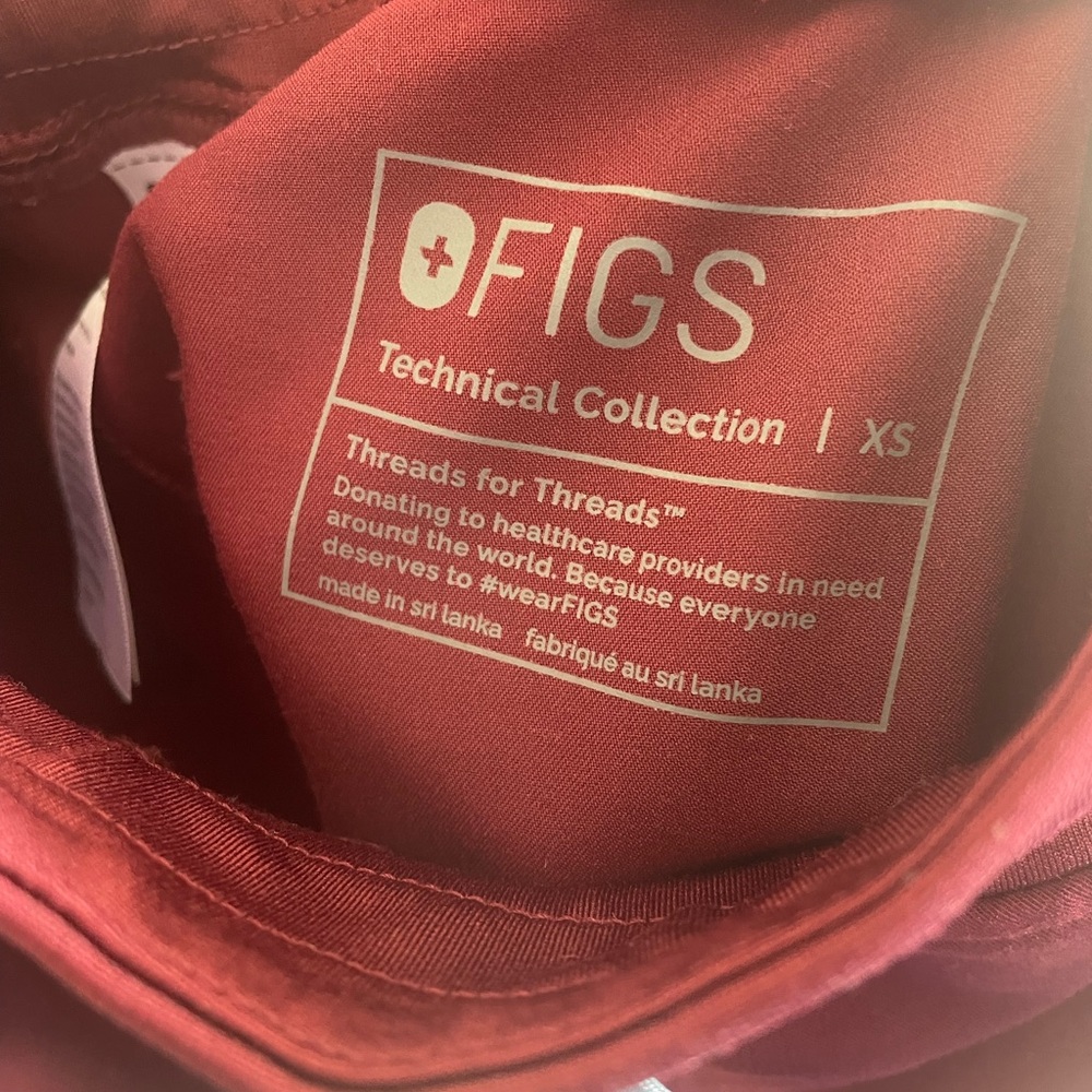 Figs nursing scrubs, technical collection. Top is XXS, bottoms are XS.